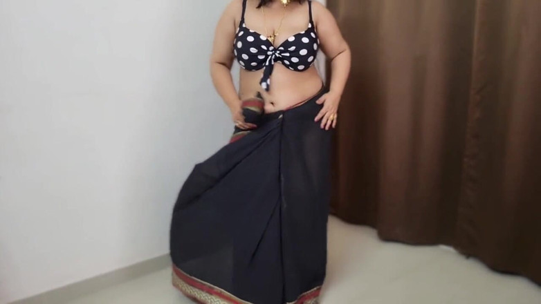 Hot Pavitra: Ui Amma so Much in Mood Book Show Now