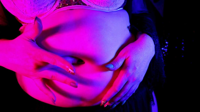 goddessjoules: Birthday Belly
