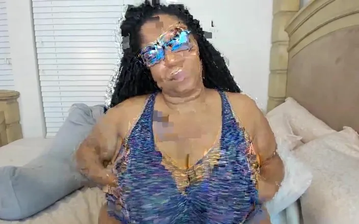 Josie4yourpleasure: Stream Started