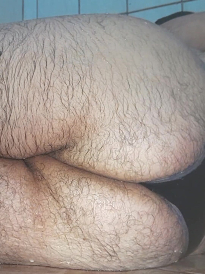 Davidandrexxx: Gozo Rico e Penetração Anal usando Fio Preto
