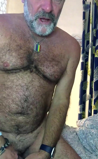 Daddybearvlc: Steamy Solo Vods - část 5