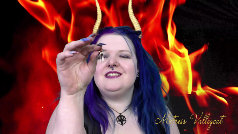 Mxtress Valleycat: Succubus Lets You Out of Chastity
