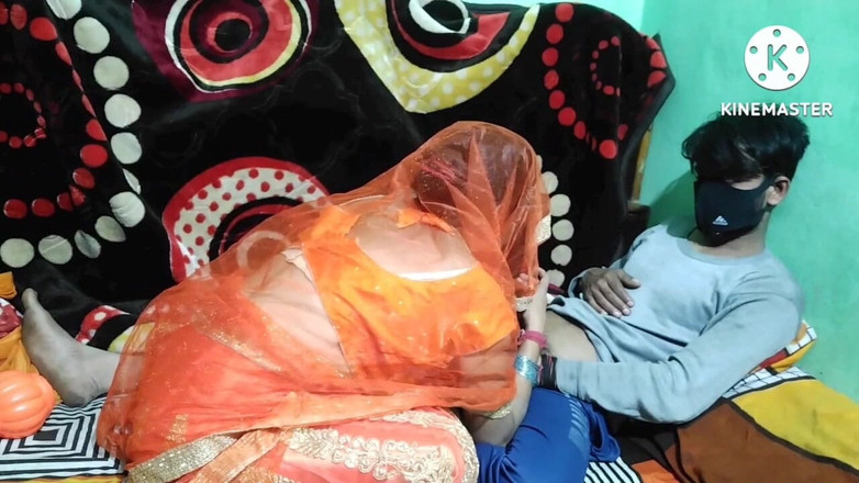 Saxesageth: Vare pěkná holka sax píseň Indyan Sax Garl