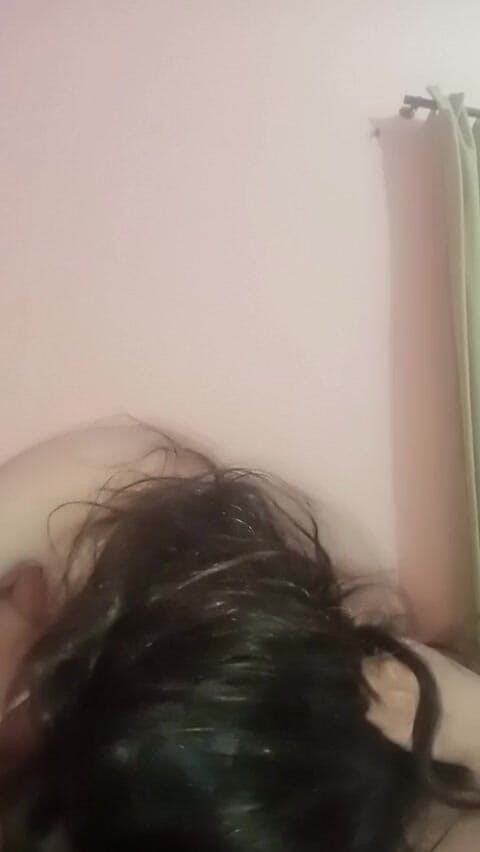 SHAKRATASNEEM: Adik tiri dientot habis-habisan sama abang tirinya sendiri untuk pertama...