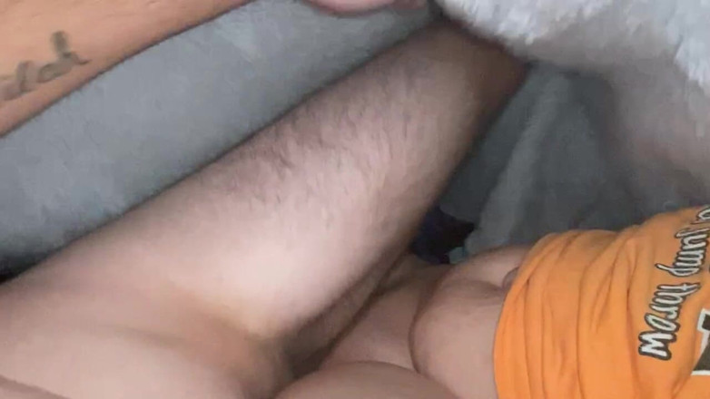PhatAssesAndCreampies: Gozando em sua buceta apertada
