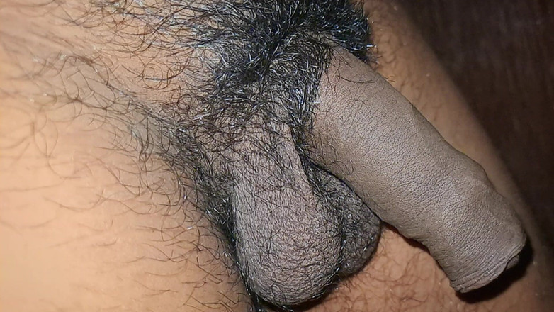 Desi Porn India 2: Młody Desi Indyjski Chłopak Pissing w Solo.