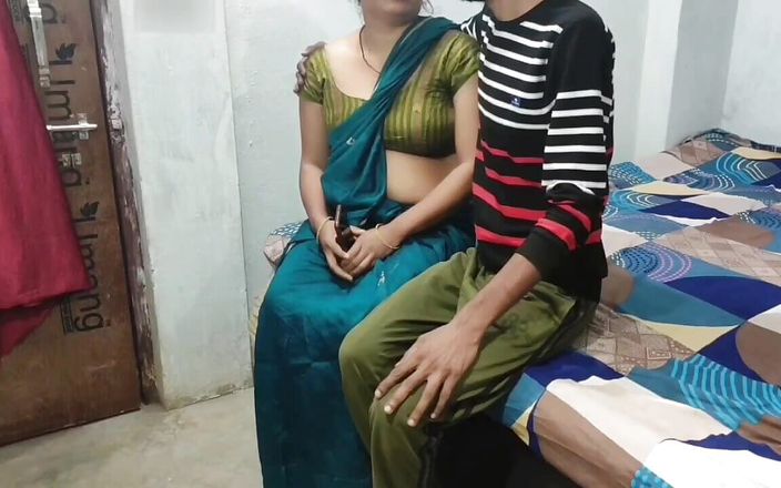 Happyhome: Meia-irmã fodida por meio-irmão mais jovem com Clear Hindi Audio