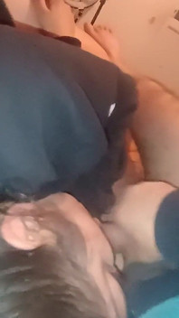 Üvey Babam ağzımı Boşalma Ile Doldurdu