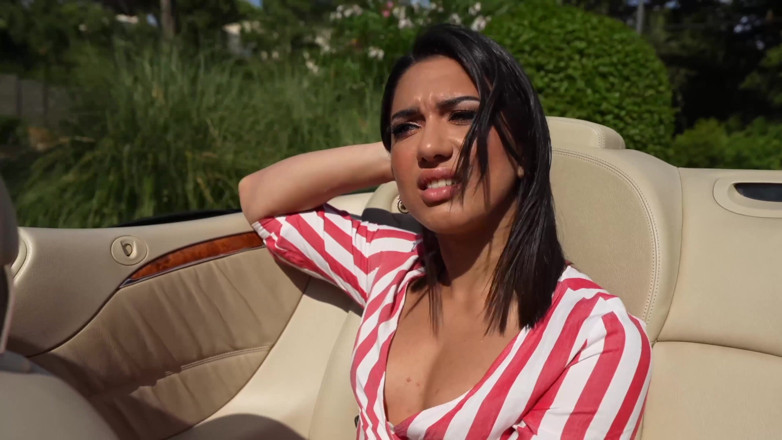 Jet sex prod: Penembusan berganda untuk Lena