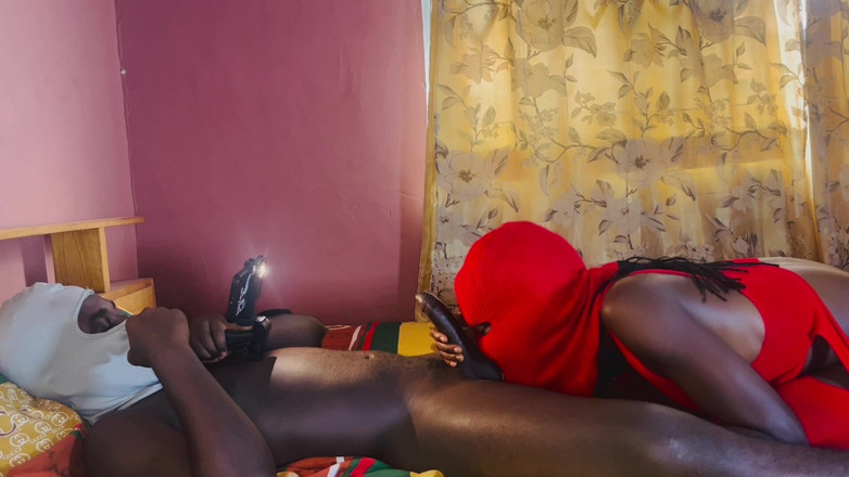 Mello Noir: No Puedo Tener Suficiente De Esta Polla Negra