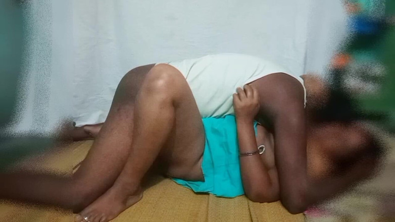Priyanka314: Krásná manželka má sex s manželovým nevlastním bratrem