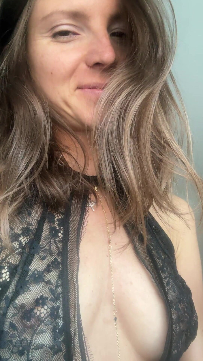 Gina Gerson: ソロストラップ・オン・ソロ・ダーティ・トーク