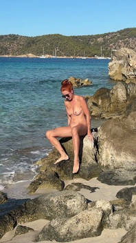 Miluji čůrání s výhledem na moře! Silná chcaní venku