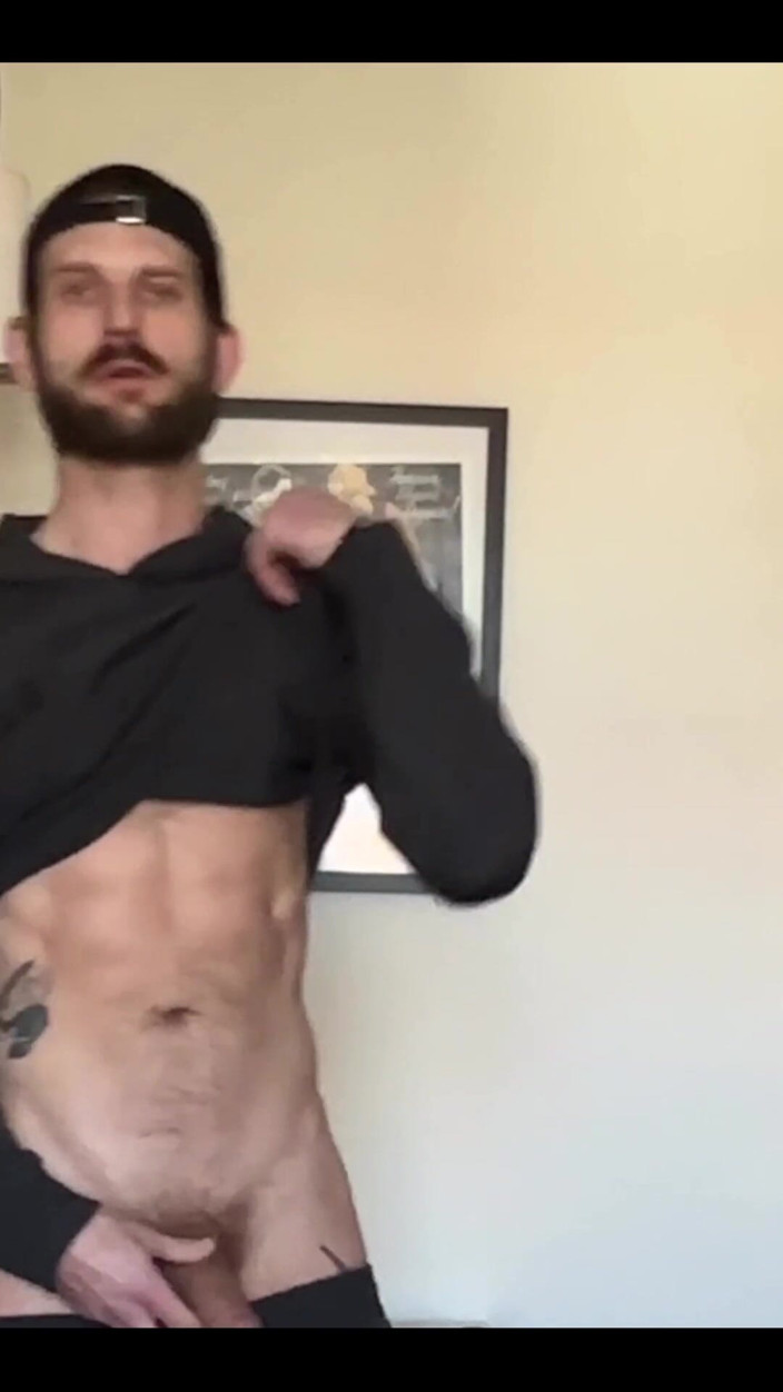 BohemianBoy: 발정난 사람은 누구인가? 발정난 사람은 누구인가?