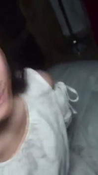 Face Reveal - aspirant-invoegster met een weelderige figuur krijgt een creampie