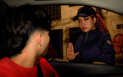 BigJackson: Agent, nemám řidičský průkaz, ale mám 22cm ptáka! Funguje to pro vás?