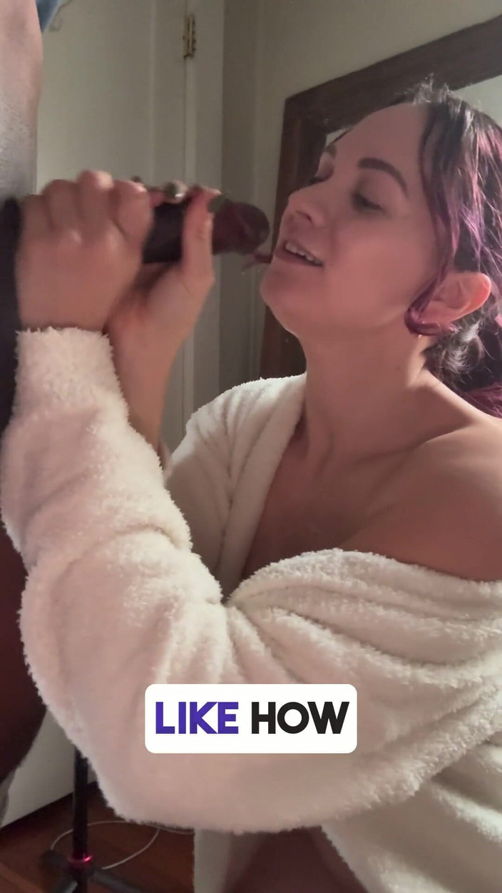 The Queen Lexi: Alfa coperto