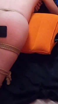 BDSM podruhé bondage Shibari dívka dostala výprask a bičování