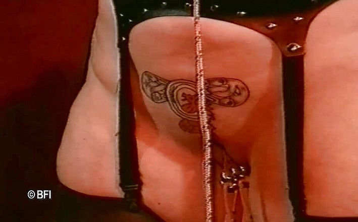 House of lords and mistresses in the spanking zone: Non-pendidikan