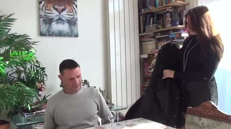 Rocco Siffredi porn: Мілфа з великою дупою приймає жорсткий член і іграшку