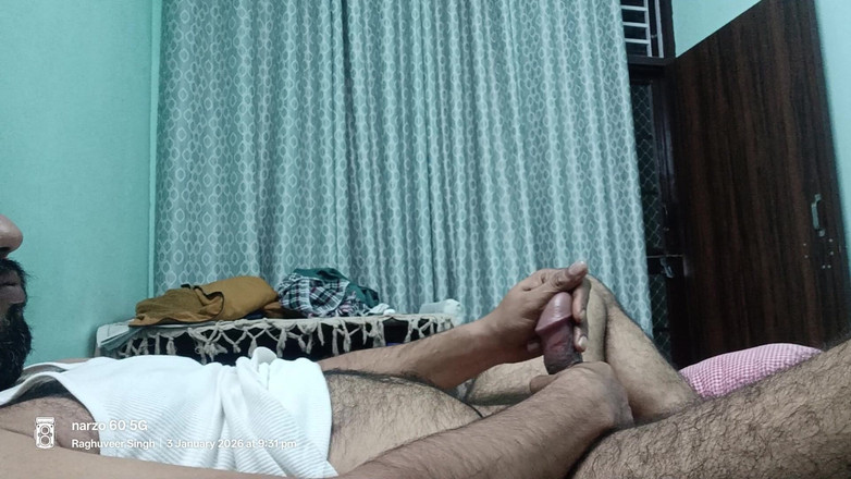 Rajasthani-old-lover: Desi man masturbacja