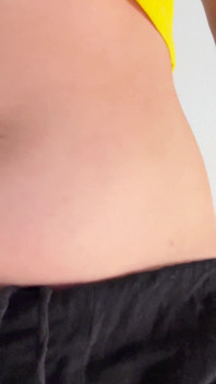 ピンクバイブレーターを使ったソロマスターベーション - 激しくイく