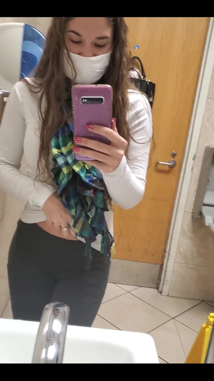 Kendra Heart: ¡Tuve tiempo para pasarlo en el baño del aeropuerto!