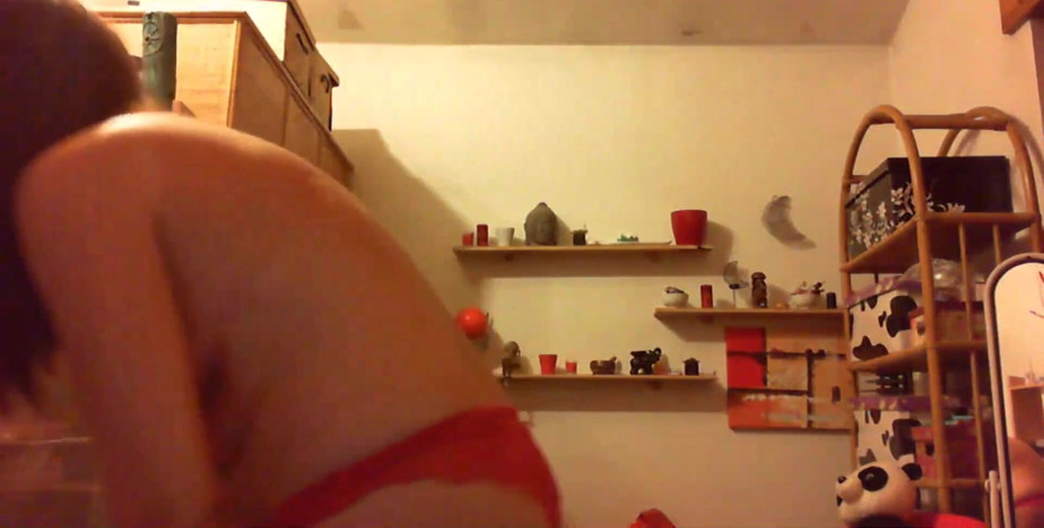 Weird Shemale Doll with Big Penis and Big Vagina to Fill with Shiny Massage Oil (Nicoletta Fetish)