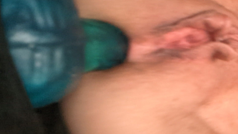 Jamponie Sexy Hot Milf: 新しい枕でのアナル MILF GILF ソロ 自家製クーガー 間近で熱い
