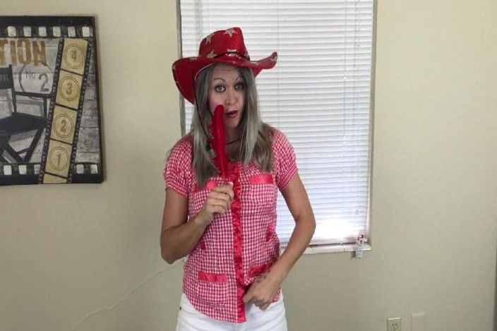The foxx office: Catherine hra hraný bellybutton
