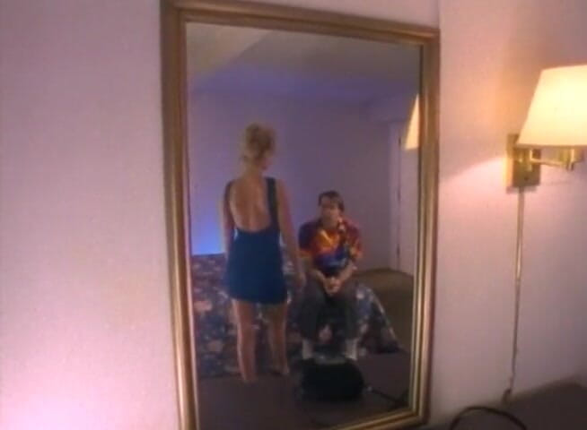 The Vintage Era: Binnenshuis blonde babe met grote borsten hard geneukt