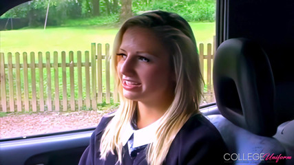 College Uniform: Entrevista Take 2 com Milly Hedgland