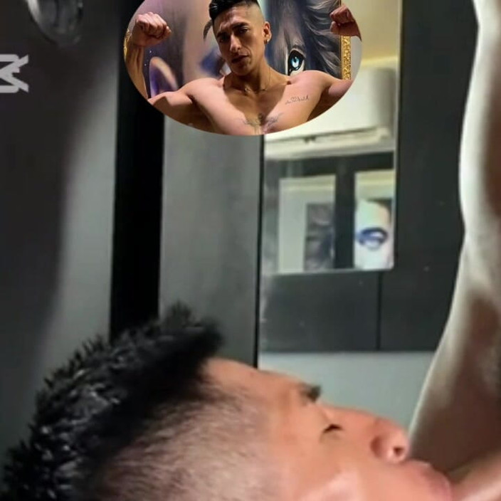 Romeoblowjob: Maturo con un corpo bellissimo ottiene un anale latino modello!