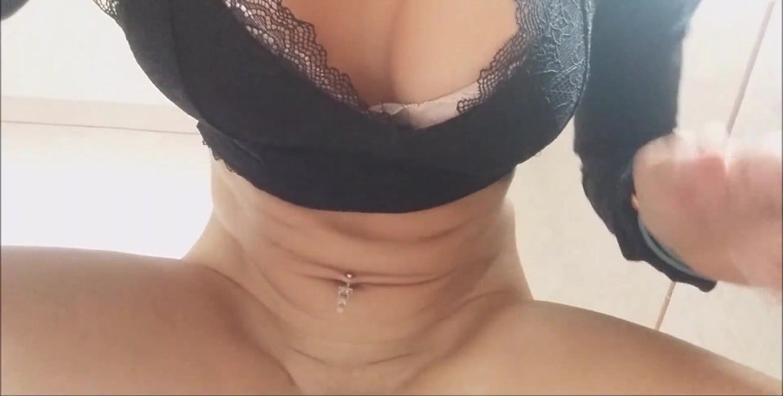 savannahamatoriale: Chantal Is an Incurable Farting Woman