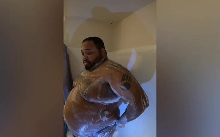 Blkhole420: Half and half, a tight shirt and a nice shower...
