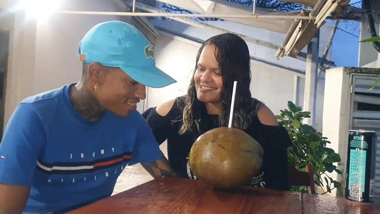 Paty Bumbum: J’ai Fait L’amour Avec Un Garçon Que J’ai Rencontré Sur...