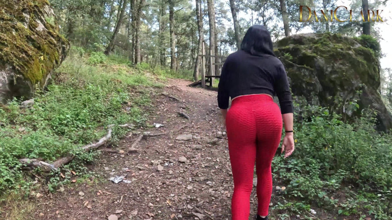 DaniClark: Futând-o pe iubita mea în pădure