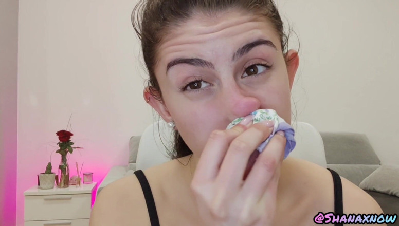 Shanaxnow: Fetish Hard Nose Blowing and Rubbing
