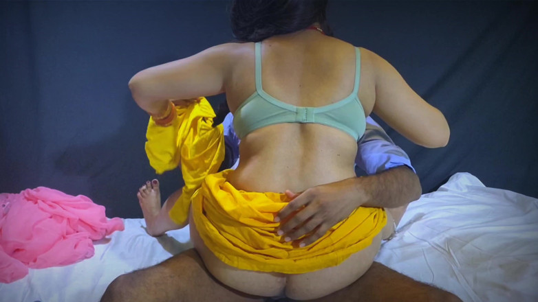 Hardcore Lover: Indian XXX Ameature Desi Shy Wife Riding Over Indian Cock