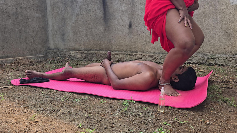 Beauty7Angels: Indische Saree pik schoonmakende milf hard 69 zuigen en hard neuken...