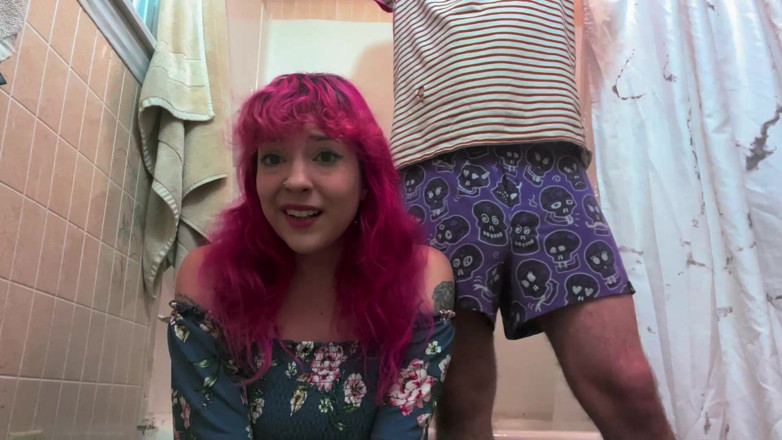 lilredvelvettt: Großer schwanz pinkelt auf dich