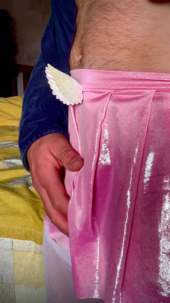 Mark Oh: 継父がパンティの中でイかせる
