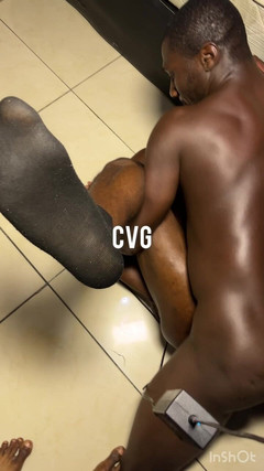 Creamyverseguy2: Šuká mě bez lubrikantu