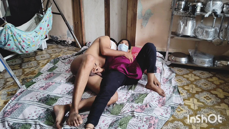 Desishycouple: 火辣性感的印度哥 shivani 性爱