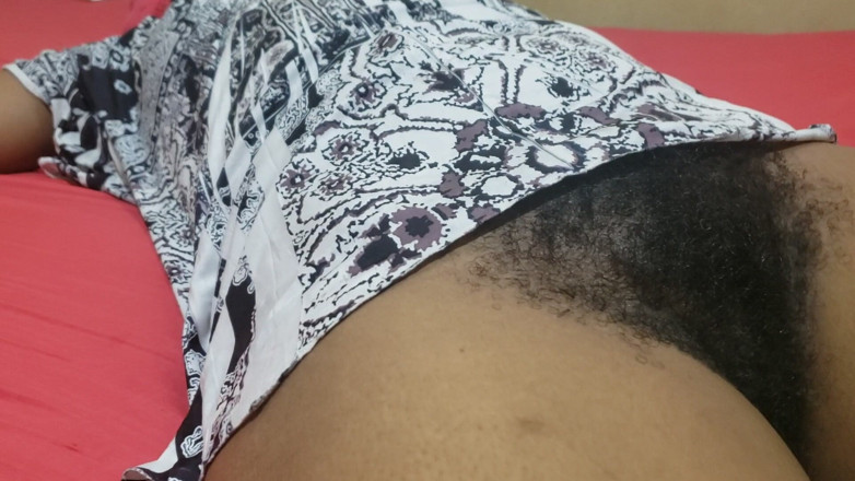 Lovemina: Buceta de perto transforma cada momento privado em uma fantasia...