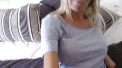 Dirty Tina: Nadržená kunda ze sousedství
