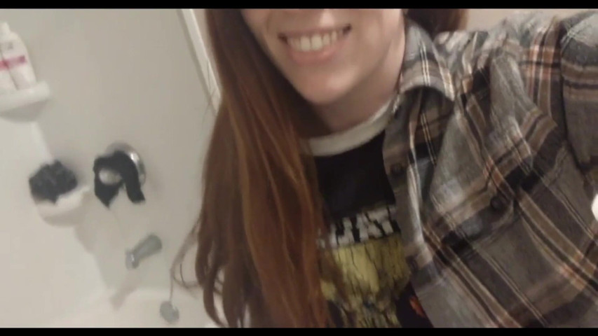 Golden Sprinkles Intimate Piss Compilation