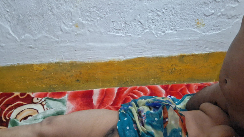 Busty Banuu: Awek pembantu rumah bertetek besar berkongkek