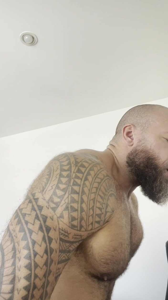 Serge Bear: Big Bear and Big Dick Solo