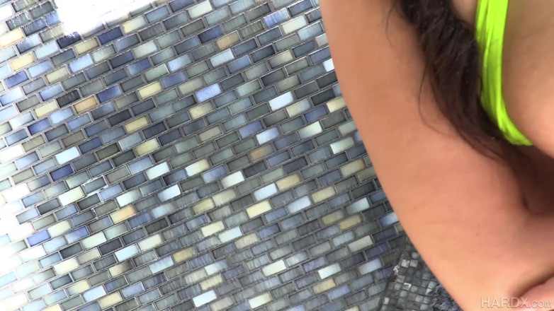 Hard X: HardX - Duża cycata laska tittyfucked i waliła
